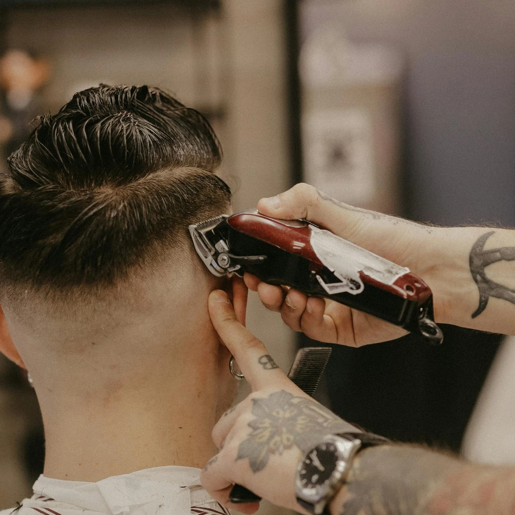 Panowie Fryzjer Megii%Doris salon